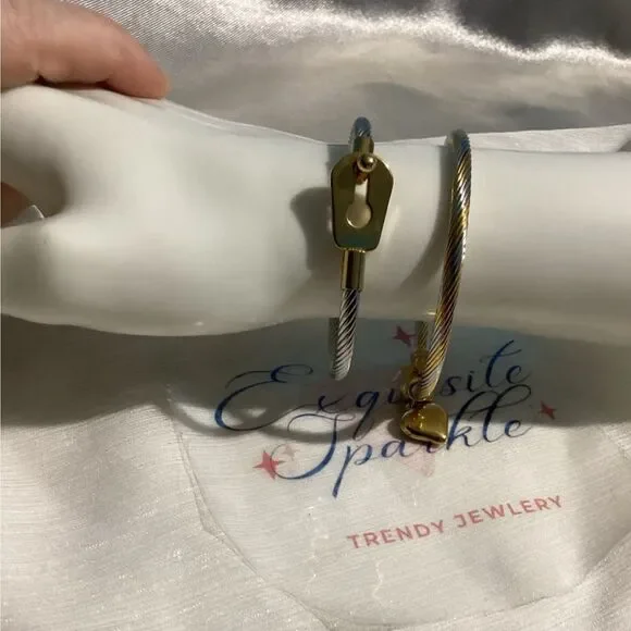 🗝️🖤•Industrial Chic Multi Tone Cable Bracelet Set – Gold Lock & Heart Charm - Picture 2 of 12